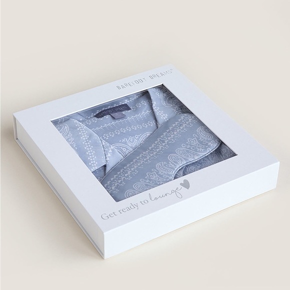 Barefoot Dreams Chambray Blue Washed Satin Short Pajama W/Sleep Mask PJ Gift Set - Picture 5 of 6